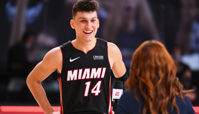 TA跟队：布莱顿19岁前锋齐马斯十字韧带撕裂，赛季报销（布莱顿19岁前锋齐马斯十字韧带撕裂，赛季提前结束）